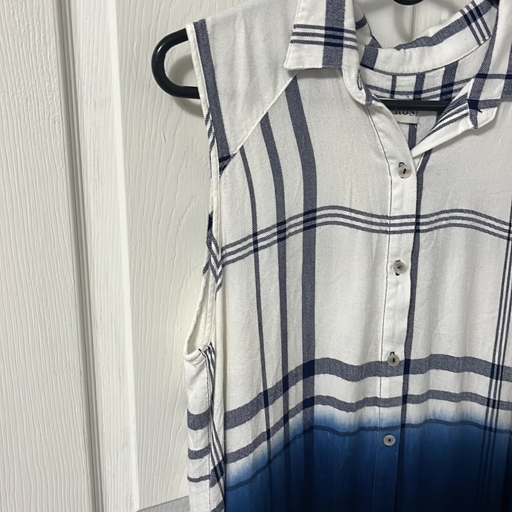COPY - Sleeveless button up blouse - Picture 4 of 5